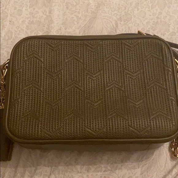 Olive Michael Kors Crossbody Bag make an offer - Picture 6 of 8